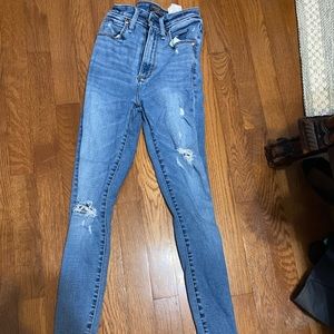 Abercrombie high waisted jeans